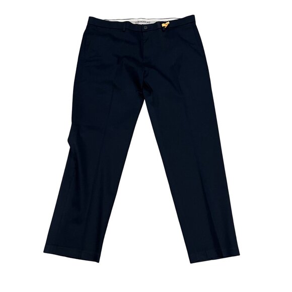 Haggar Men's Iron-Free Premium‎ Khaki Pants 36x30 Navy Cotton Blend Flat-Front - Picture 2 of 6